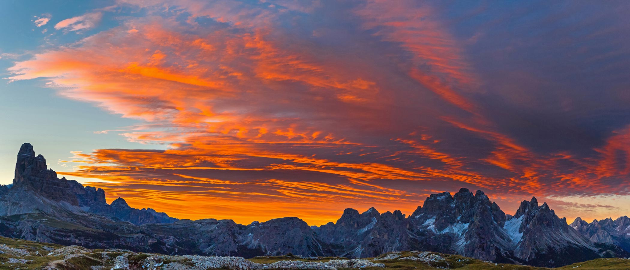 Sunrise in Braies - Panorama 